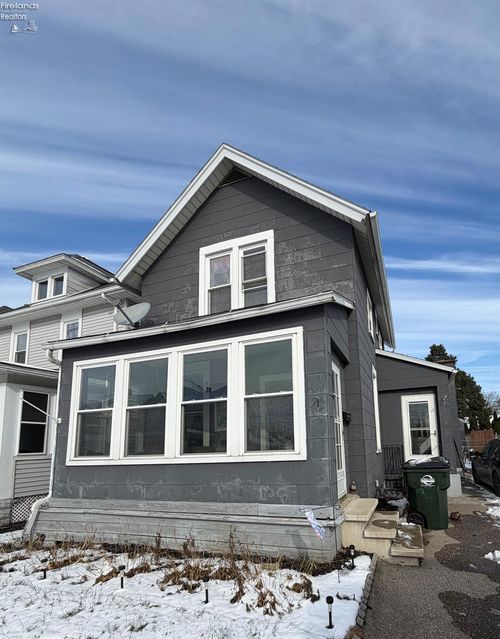 200 Hudson St, Tiffin, OH, 44883-1422 | Card Image