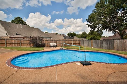 9810 Wentonwood Ln, Cordova, TN, 38018-6594 | Card Image