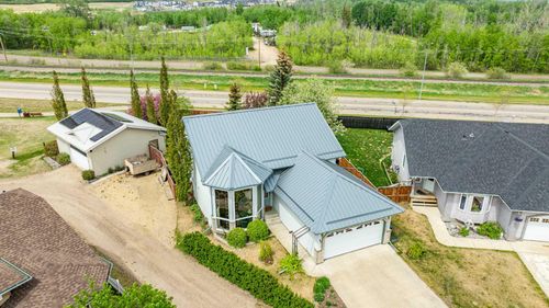 25 Fern Glade Cres, Sylvan Lake, AB, T4S1Z6 | Card Image