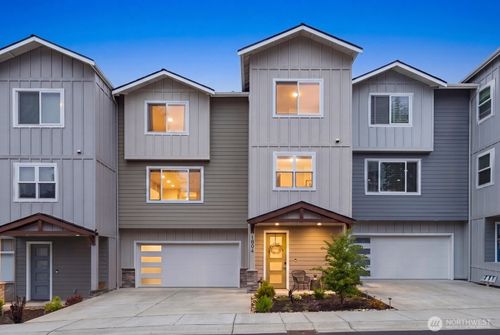 1804 25th St, Snohomish, WA, 98290-2166 | Card Image