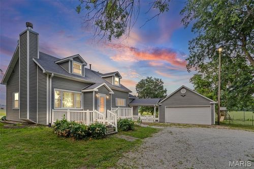 27954 300th Ave, Barry, IL, 62312 | Card Image
