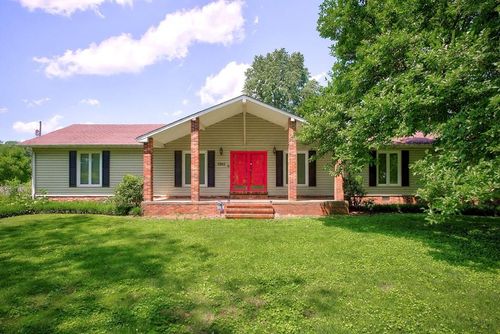 1945 Skymont Dr, Cookeville, TN, 38506-6442 | Card Image