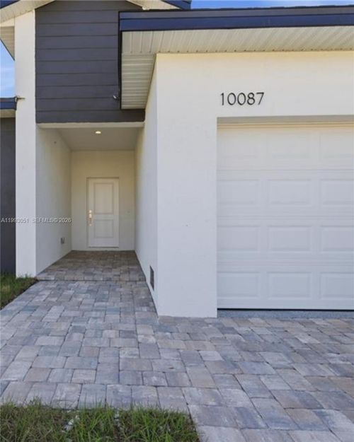 0-10087 Amicola St, Port Charlotte, FL, 33981-3895 | Card Image