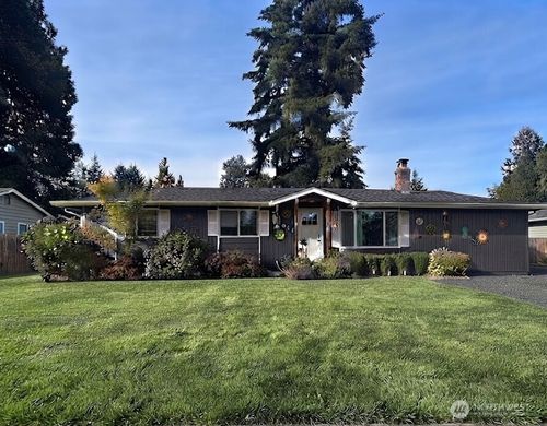 5911 135th Pl Ne, Marysville, WA, 98271-7712 | Card Image