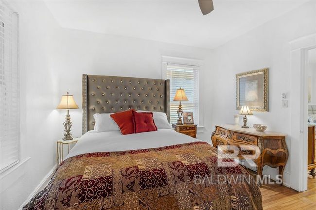 Bedroom | Image 11