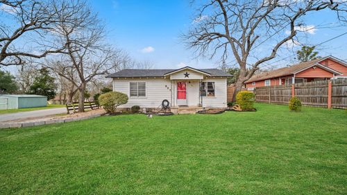 807 Burleson Street, Brenham, TX, 77833 | Card Image