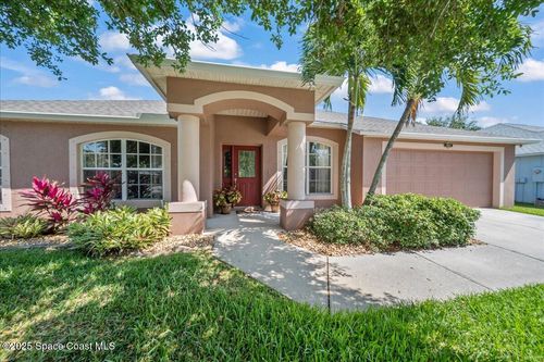 2063 Woodfield Cir, Melbourne, FL, 32904-6647 | Card Image