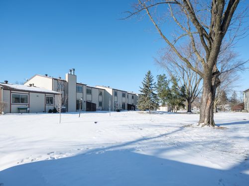 1604 Meadow Cir Se, Rochester, MN, 55904-5251 | Card Image