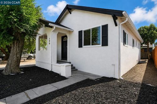 196 N Bella Monte Ave, Bay Point, CA, 94565-1708 | Card Image
