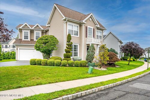 8 Isabel Ct, Morganville, NJ, 07751-2227 | Card Image