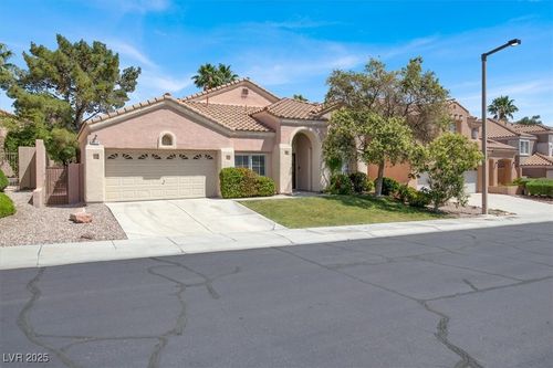8612 Chiquita Dr, Las Vegas, NV, 89128-7915 | Card Image