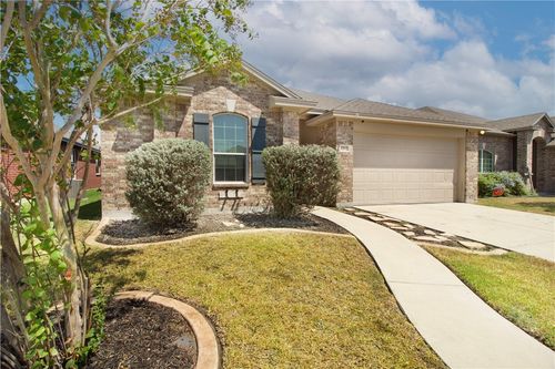 2212 Tallow Dr, Portland, TX, 78374-3051 | Card Image