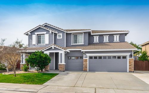 10380 Hite Cir, Elk Grove, CA, 95757-3523 | Card Image
