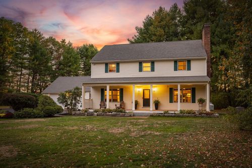 10 Cedar Rd, North Hampton, NH, 03862-2317 | Card Image