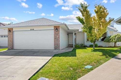 350 S 76th Ave, Yakima, WA, 98908-4112 | Card Image