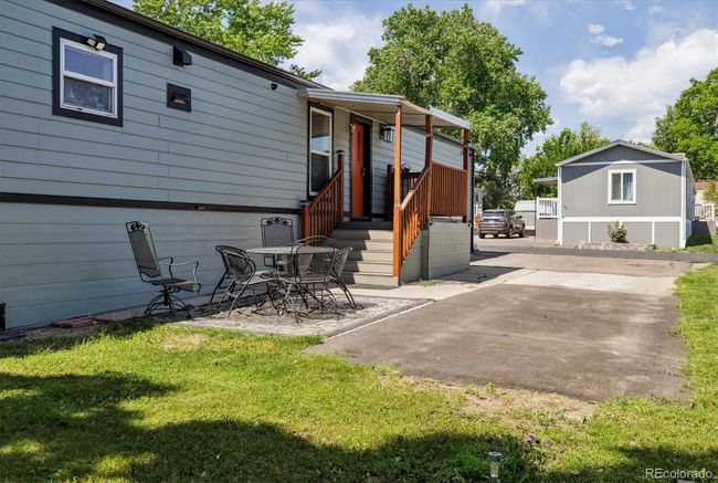 2551 W 92 Nd Ave, Home with 3 bedrooms, 2 bathrooms and 4 parking in Federal Heights CO | Image 4