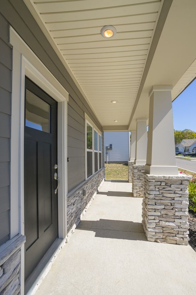 4041 Arrowleaf Ln, House other with 3 bedrooms, 3 bathrooms and 4 parking in Antioch TN | Image 37