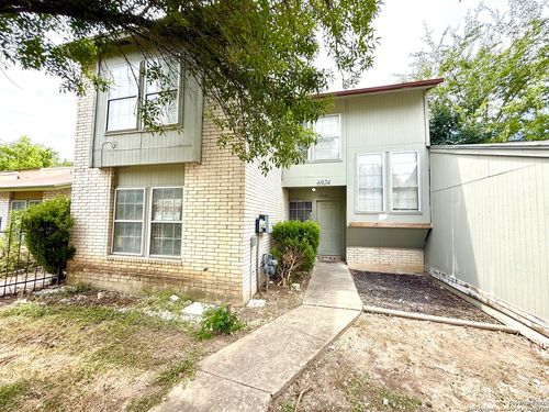 6924 Stockport, San Antonio, TX, 78239-3336 | Card Image