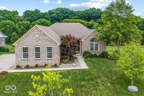 5115 Sweetwater Dr, Noblesville, IN, 46062-7167 | Card Image
