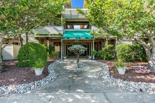 10-2108 Se Central Avenue, South Seaside Park, NJ, 08752 | Card Image