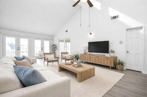 176 April Point Dr N, Montgomery, TX, 77356-8873 | Card Image