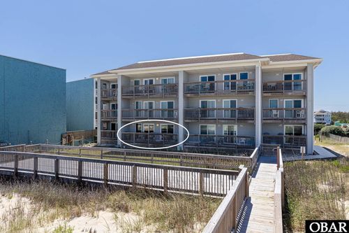 8119 S Old Oregon Inlet Rd, Nags Head, NC, 27959-9491 | Card Image