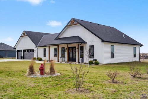 607 S Ernest St, Troy, KS, 66087-6500 | Card Image