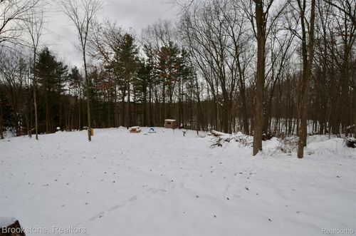 5365 Jacobs Dr, Holly, MI, 48442-9567 | Card Image