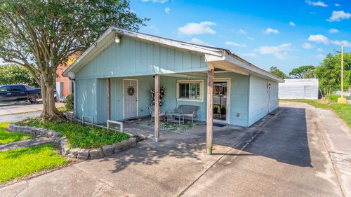 1118 Grand Caillou Rd, Houma, LA, 70363-6021 | Card Image