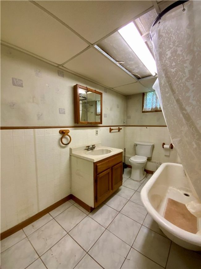104 Boyd Rd, House other with 3 bedrooms, 1 bathrooms and 2 parking in Hookstown PA | Image 12