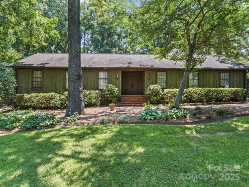 2104 Stoneyridge Dr, Charlotte, NC, 28214-8344 | Card Image