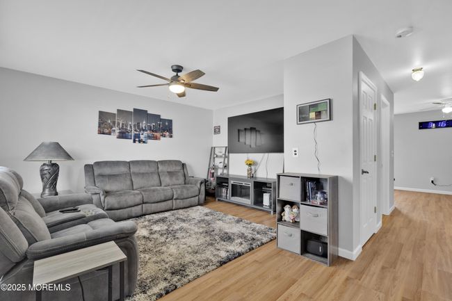 810 7 Th St, House other with 3 bedrooms, 2 bathrooms and null parking in Union Beach NJ | Image 4