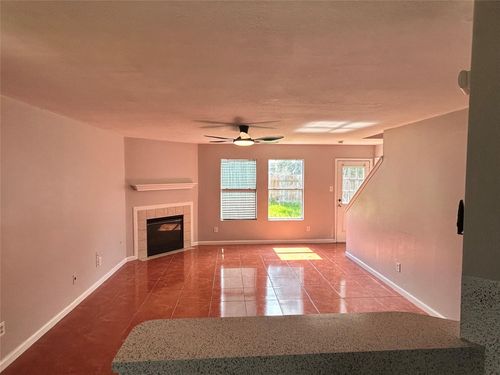 1111 Fairlane Sq, Channelview, TX, 77530-3898 | Card Image