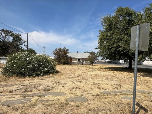 123 Vine St, Willows, CA, 95988-2537 | Card Image