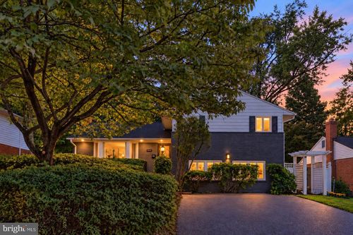 5910 Greentree Rd, BETHESDA, MD, 20817-3460 | Card Image