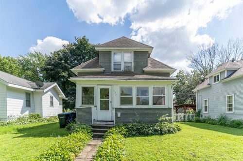 137 Summit Ave, Waterloo, IA, 50701-2757 | Card Image