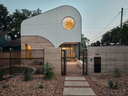 2201 Garden St, Austin, TX, 78702-5601 | Card Image