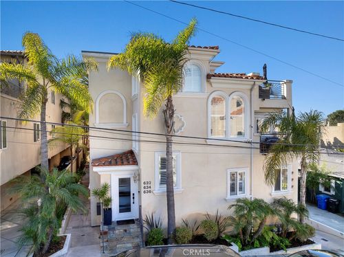 636 9th St, Hermosa Beach, CA, 90254-3923 | Card Image