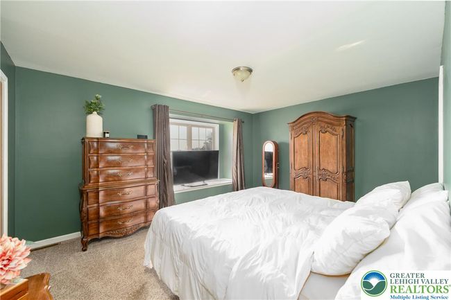 Master Bedroom | Image 15