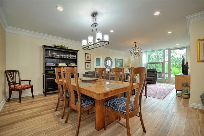 APT-311 - 5100 5 Th Ave, Condo with 2 bedrooms, 2 bathrooms and 1 parking in Shadyside PA | Image 12