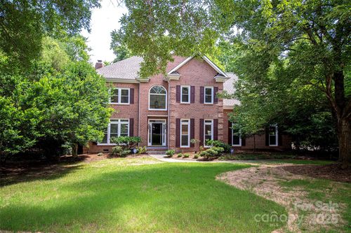 10408 Hadleigh Pl, Charlotte, NC, 28210-8340 | Card Image