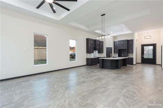 1209 Rhett Dr, House other with 3 bedrooms, 4 bathrooms and 2 parking in Pharr TX | Image 6