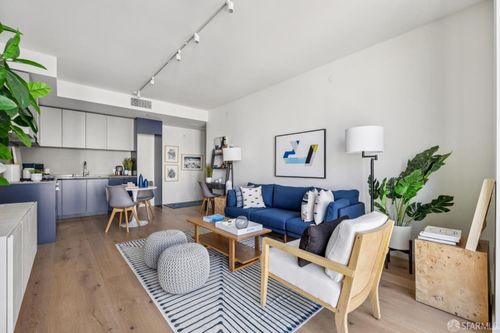 ck2-988 Harrison St, San Francisco, CA, 94107-1009 | Card Image