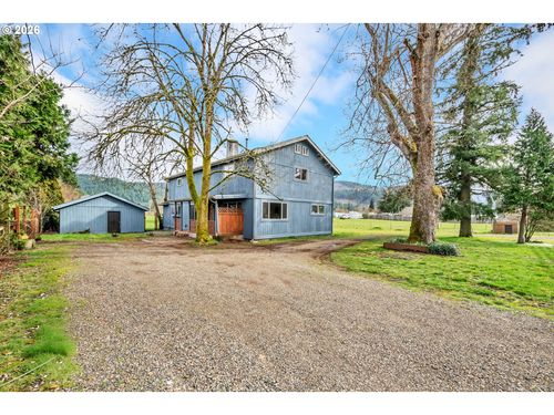 82537 Greenwood St, Creswell, OR, 97426-9408 | Card Image