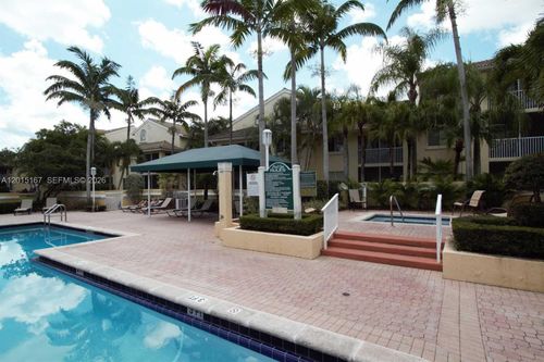 16203-16203 Glenmoor Dr, West Palm Beach, FL, 33409-2841 | Card Image