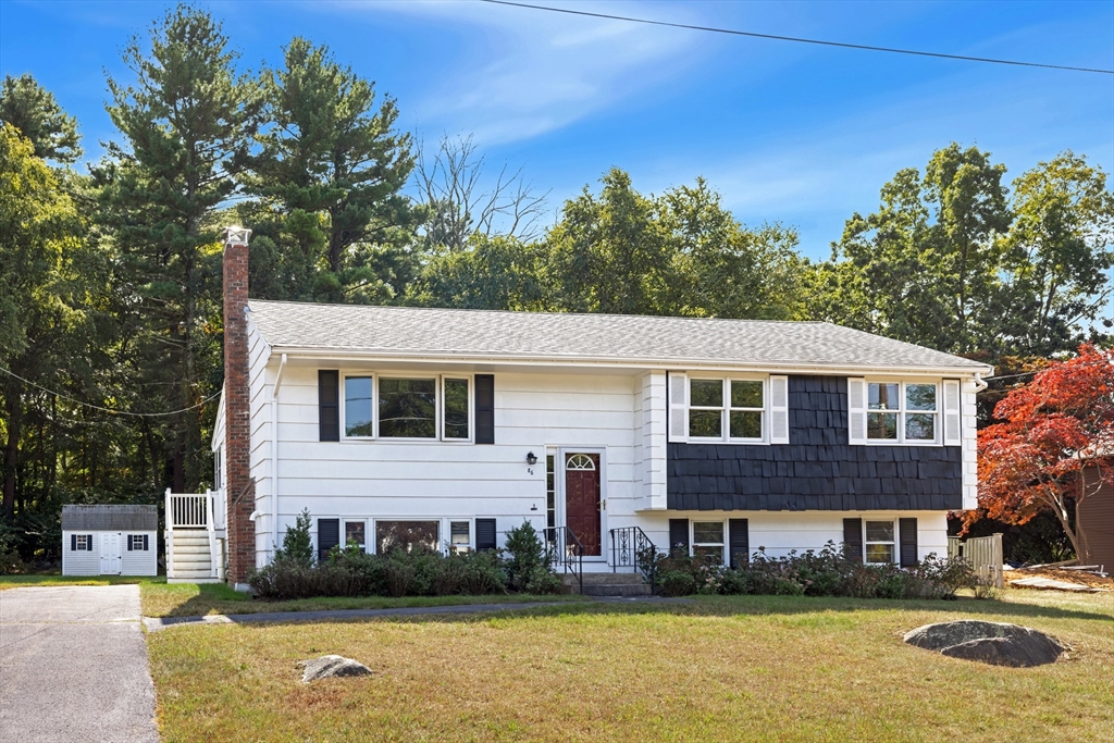 Macarthur St, Stoughton, MA 02072
