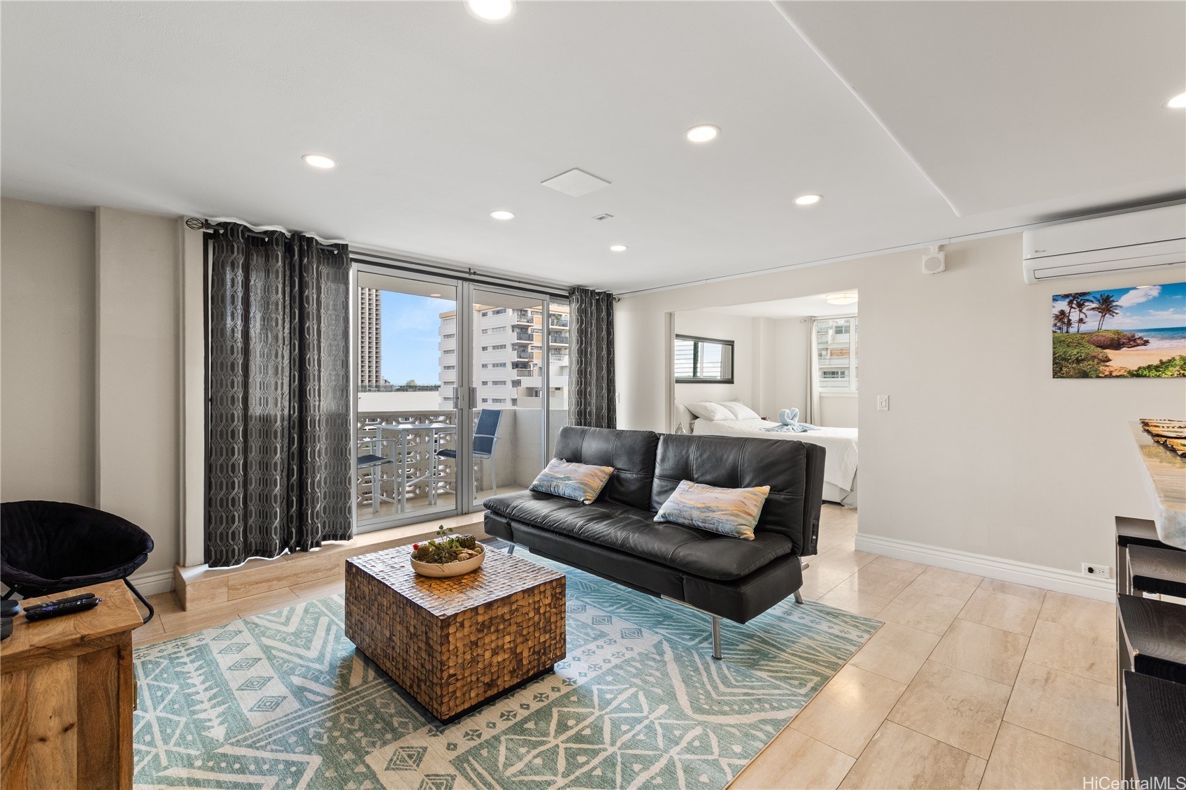 Residential in Honolulu 2