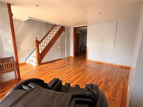 88-25 75th St, Woodhaven, NY, 11421-2304 | Card Image