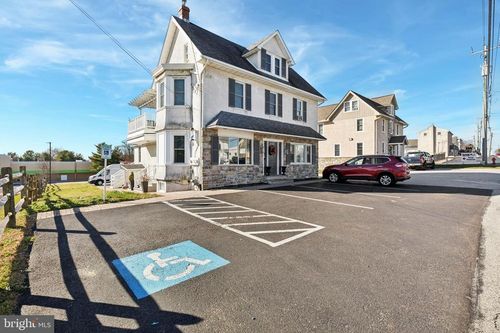 apartment-1-3232 Ridge Pike, NORRISTOWN, PA, 19403-1453 | Card Image