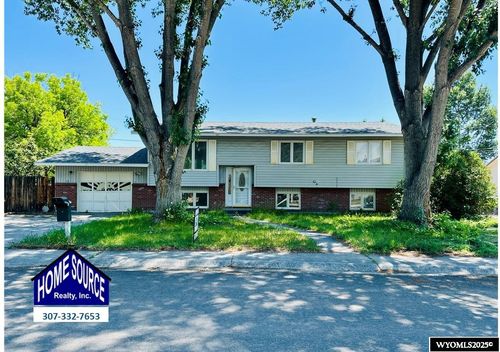 829 Belinda Dr, Riverton, WY, 82501-2908 | Card Image